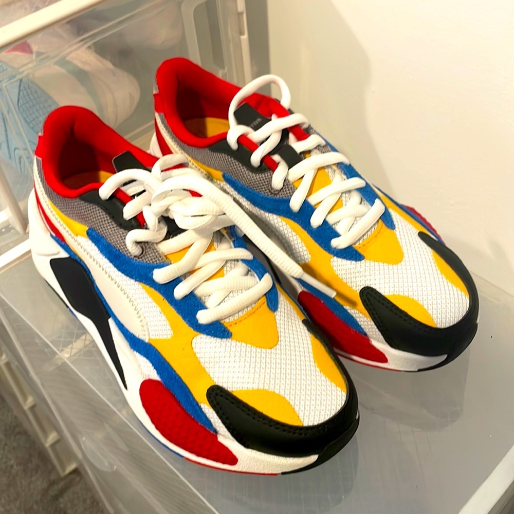 Puma sneakers